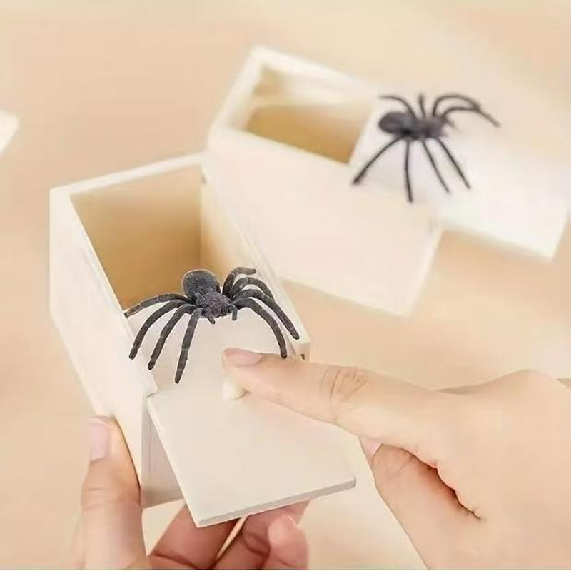 "Epic Wooden Spider Gag Box - Jump Scare Prank for Parties, Family, Office & Dorms!"